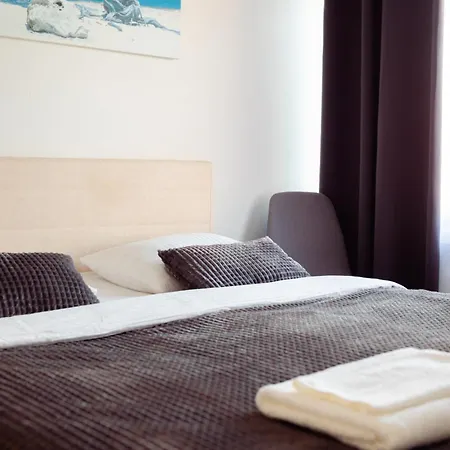 4-room In Center, Parking Lejlighed *