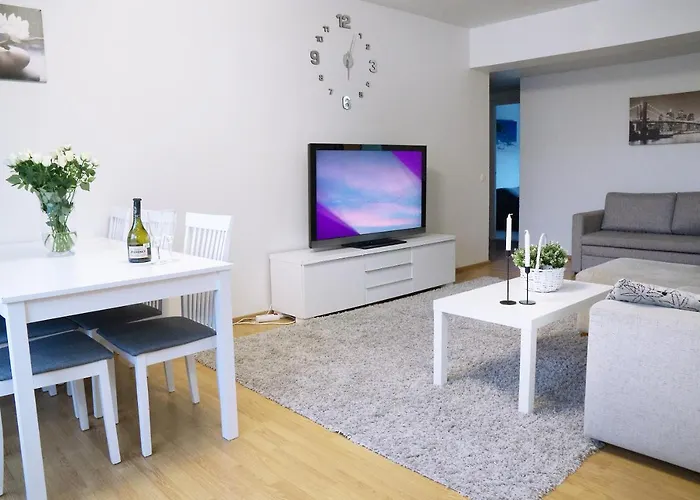 4-room In Center, Parking Apartamento *