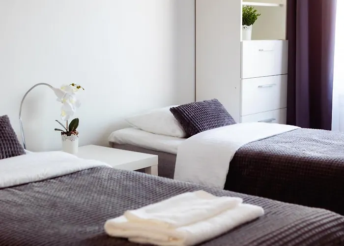 4-room In Center, Parking Apartamento